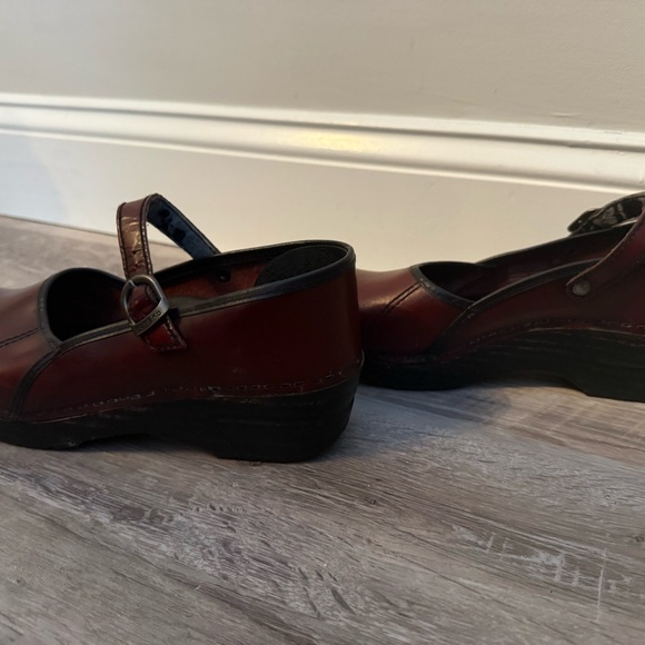 Dansko Marcelle Maryjane clog - Picture 3 of 4